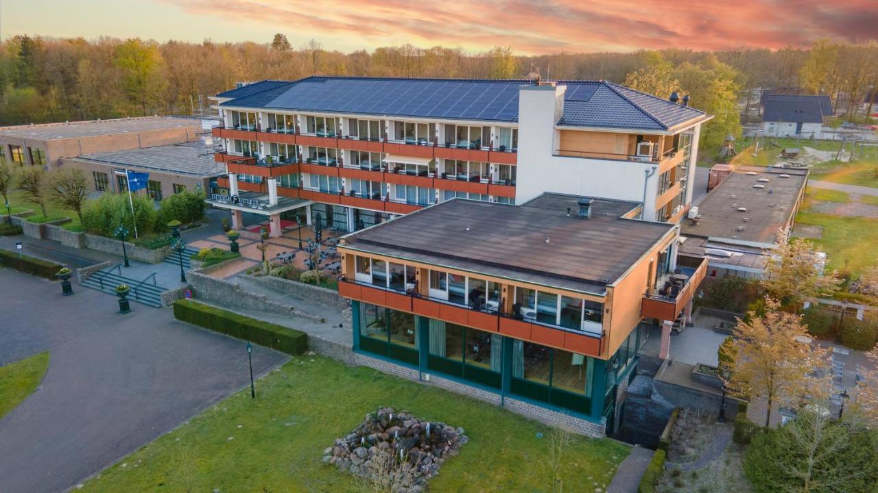 Fletcher Familiehotel De Hunzebergen Exloo Exterior photo